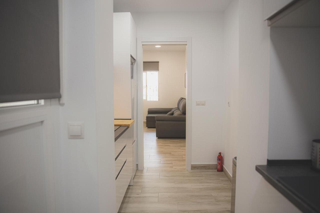 Acogedor Apartamento En Triana Севілья Екстер'єр фото