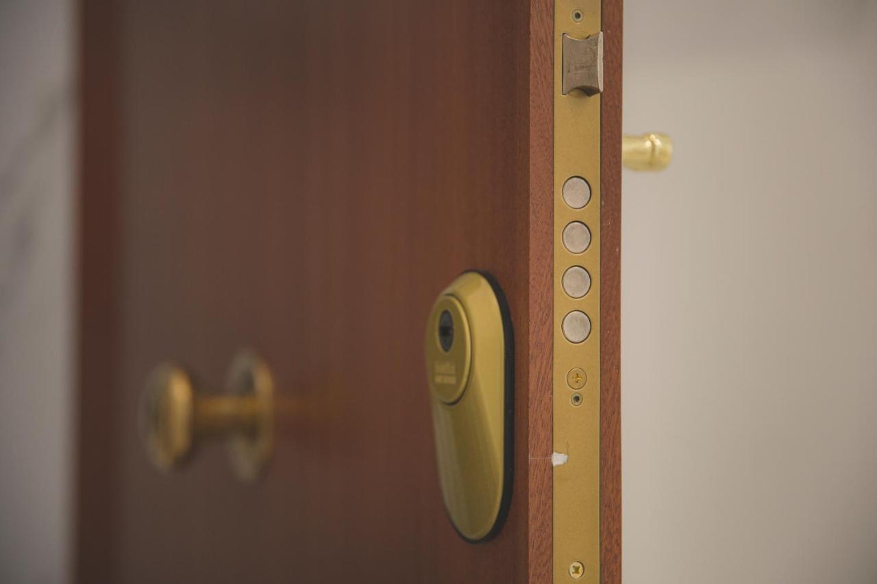 Acogedor Apartamento En Triana Севілья Екстер'єр фото
